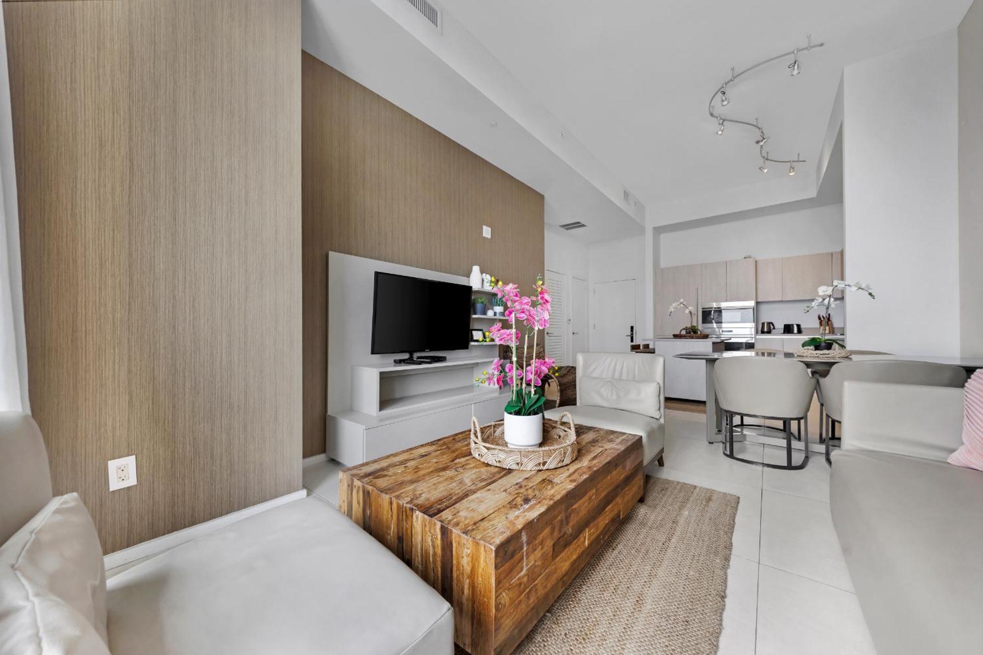 Wake Up To The Sound Of Waves In A Stylish Condo In A Luxury Resort Hollywood Ngoại thất bức ảnh