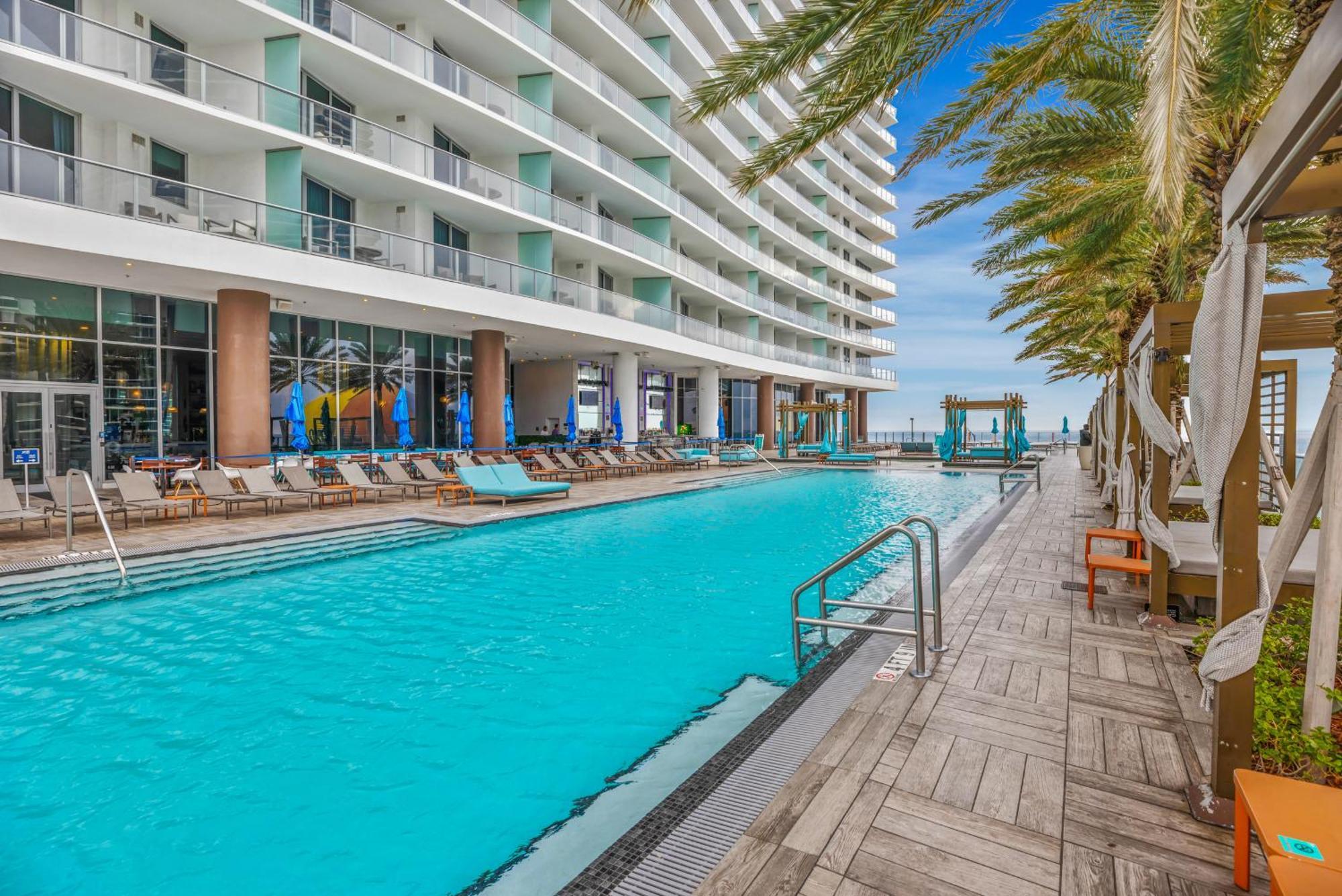 Wake Up To The Sound Of Waves In A Stylish Condo In A Luxury Resort Hollywood Ngoại thất bức ảnh