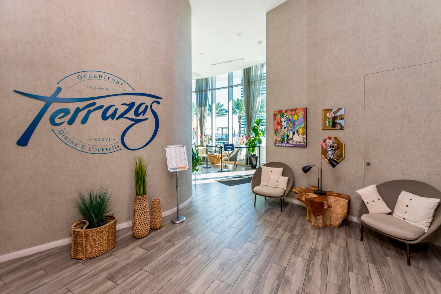 Wake Up To The Sound Of Waves In A Stylish Condo In A Luxury Resort Hollywood Ngoại thất bức ảnh