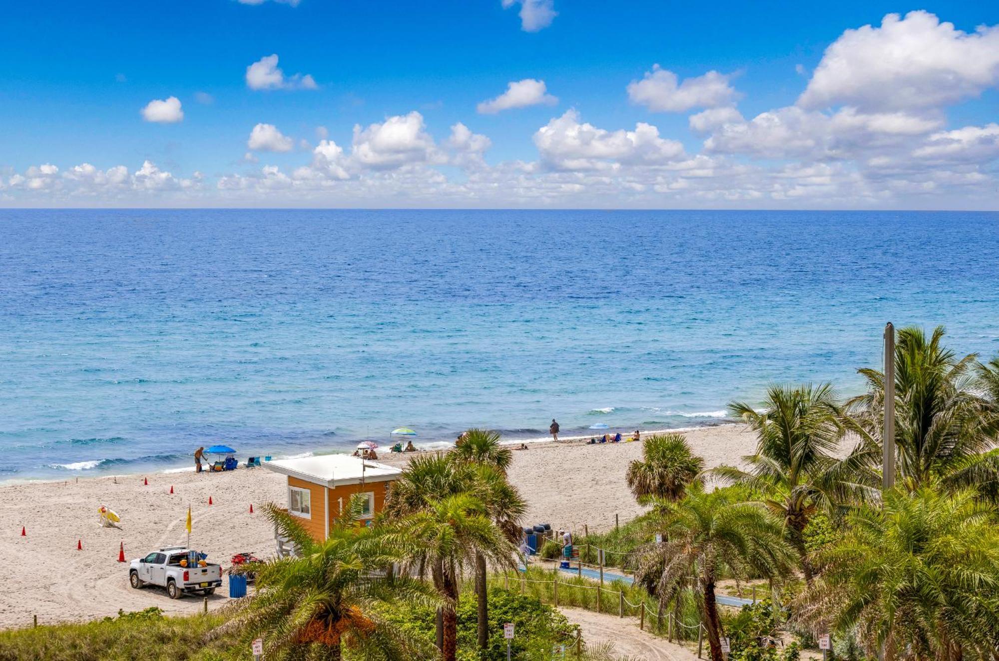Wake Up To The Sound Of Waves In A Stylish Condo In A Luxury Resort Hollywood Ngoại thất bức ảnh