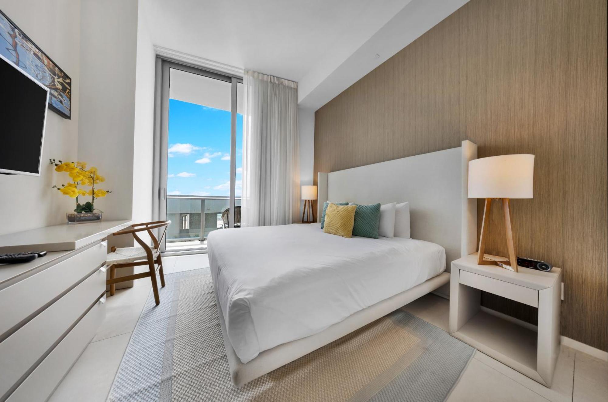 Wake Up To The Sound Of Waves In A Stylish Condo In A Luxury Resort Hollywood Ngoại thất bức ảnh