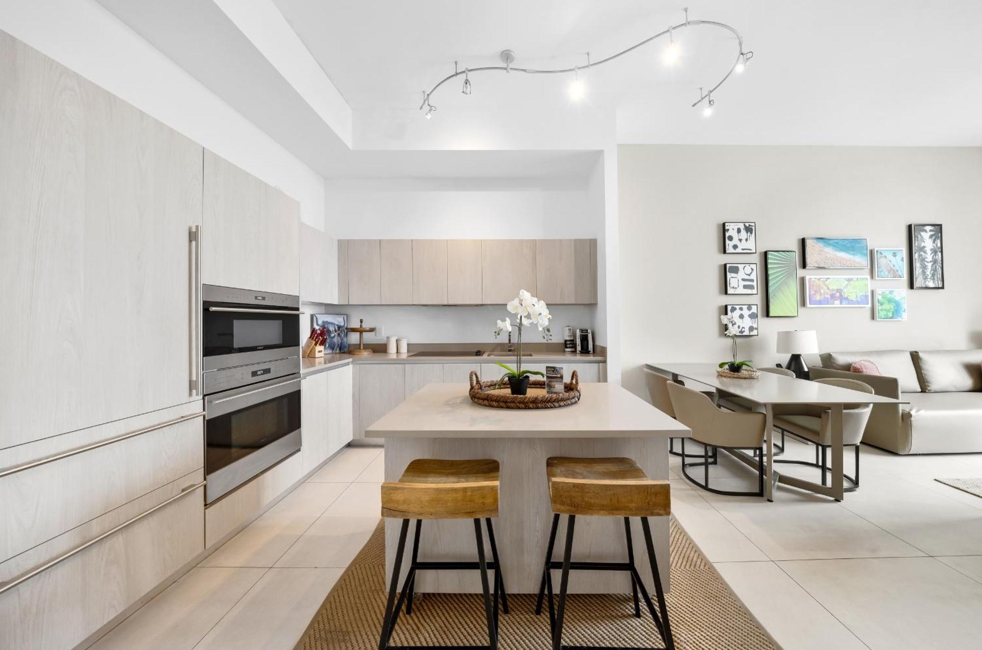 Wake Up To The Sound Of Waves In A Stylish Condo In A Luxury Resort Hollywood Ngoại thất bức ảnh