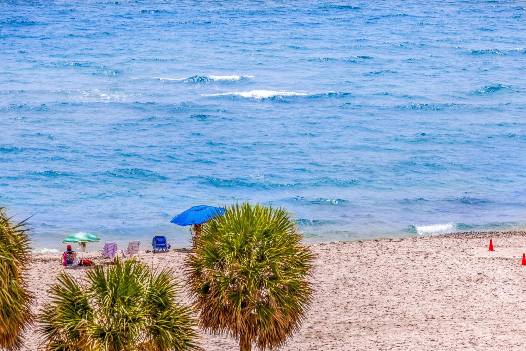 Wake Up To The Sound Of Waves In A Stylish Condo In A Luxury Resort Hollywood Ngoại thất bức ảnh